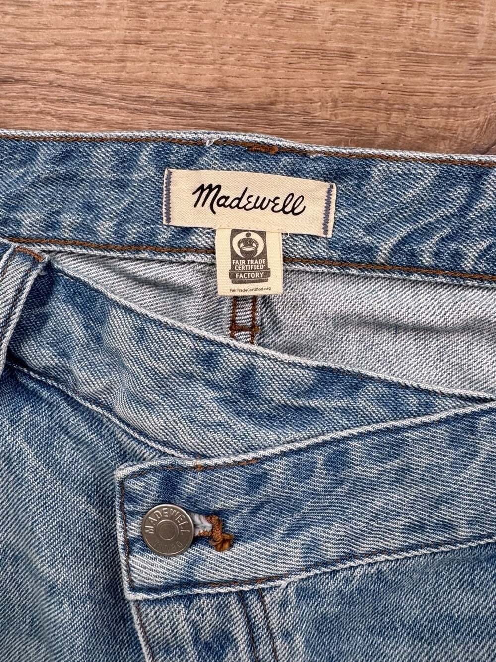 Madewell Low-Slung Straight Criss-Cross Waist Jeans 18W Light Wash NWT - Picture 4 of 14
